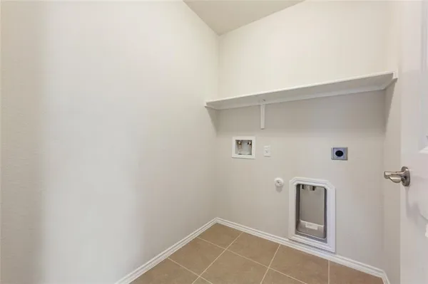 $2,095 | 201 Paint Creek Lane, Georgetown, TX 78633