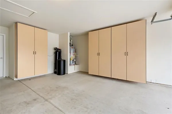 $2,095 | 201 Paint Creek Lane, Georgetown, TX 78633