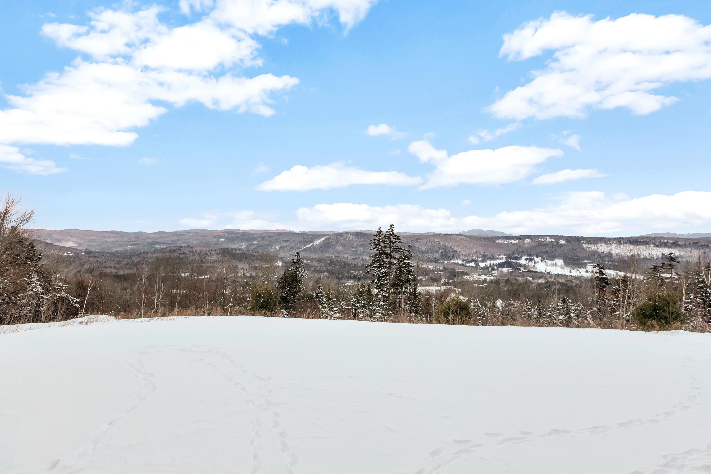 158 Solitude Road, Unit K201 Ludlow, VT 05149 - Photo 26 of 40 Gallery Image 26