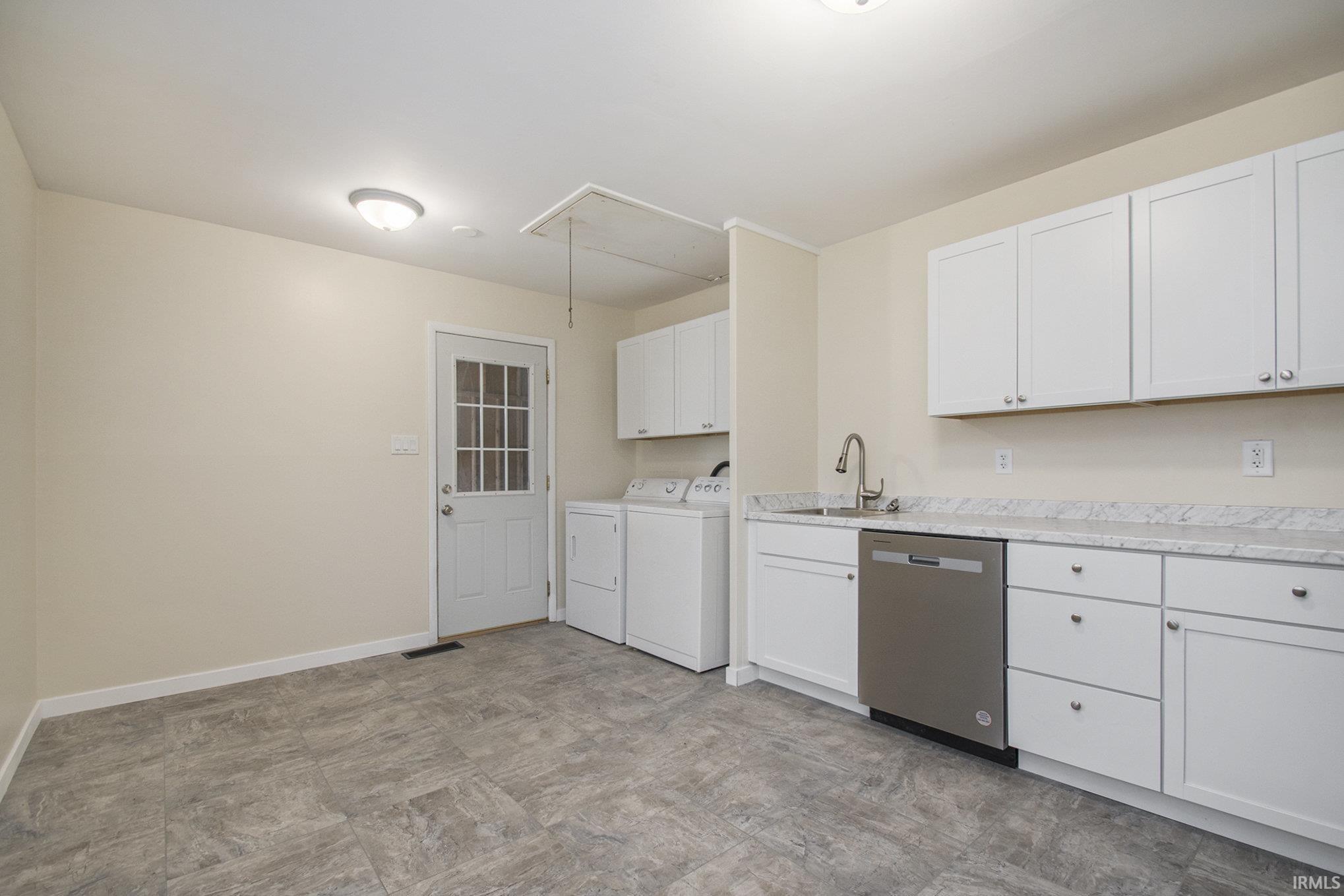 1301 Ebeling Drive South Bend, IN 46615 - Photo 7 of 17 Gallery Image 7