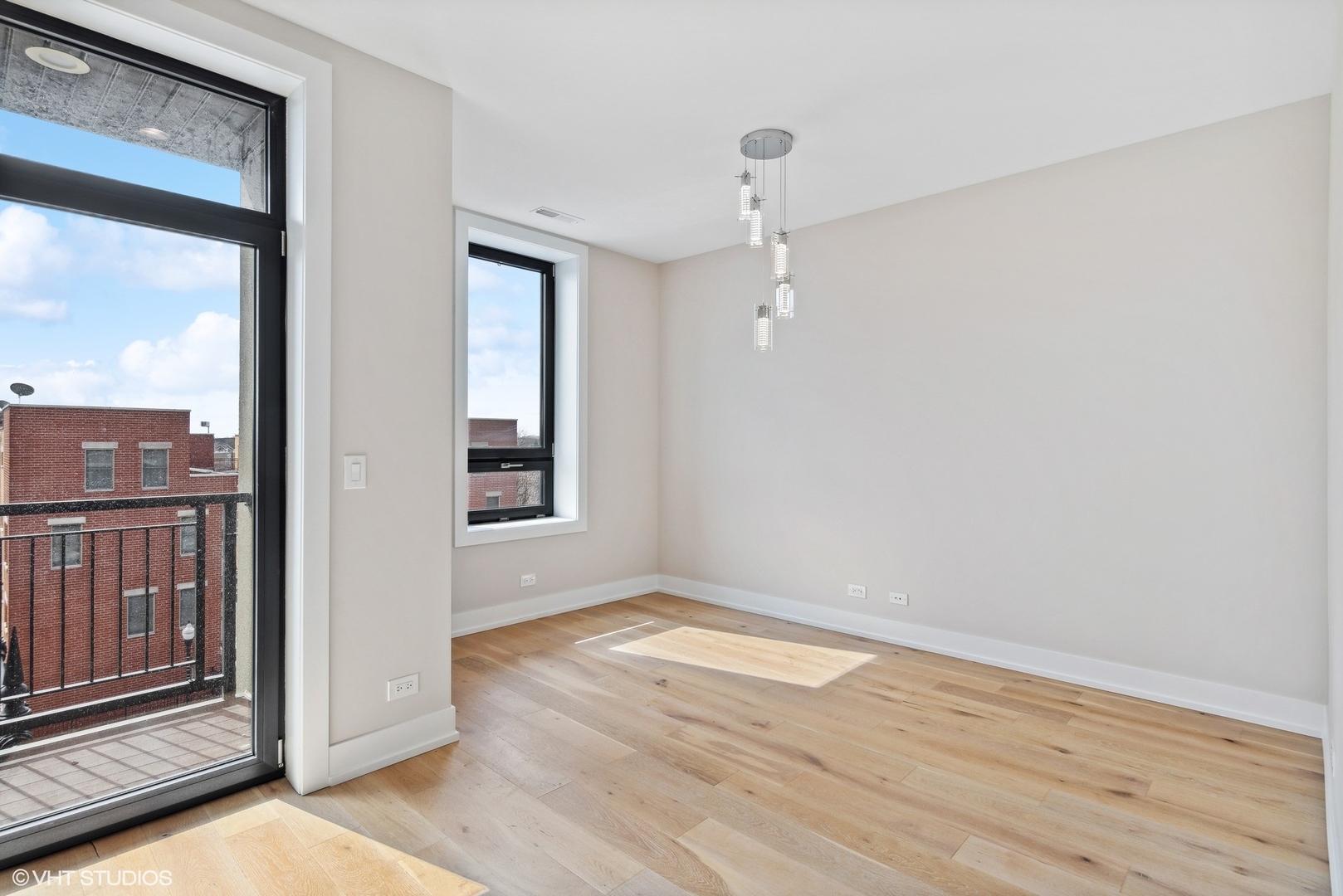 3332 West Irving Park Road, Unit 3 Chicago, IL 60618 - Photo 8 of 18