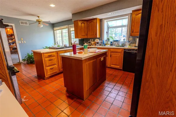 $375,000 | 816 Laurel Drive, Rolla, MO 65401