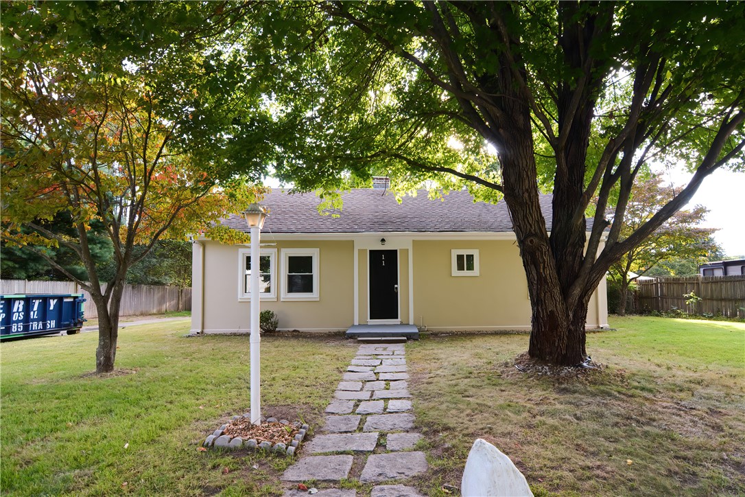 11 Elm Road Burrillville, RI 02826 - Photo 5 of 35
