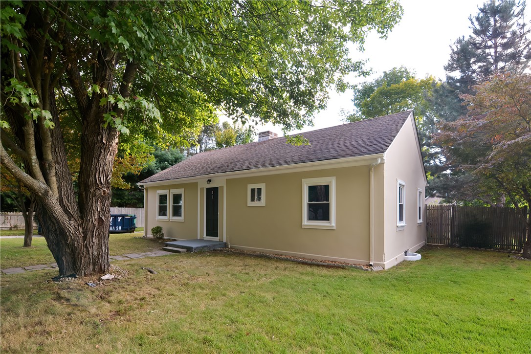 11 Elm Road Burrillville, RI 02826 - Photo 9 of 35