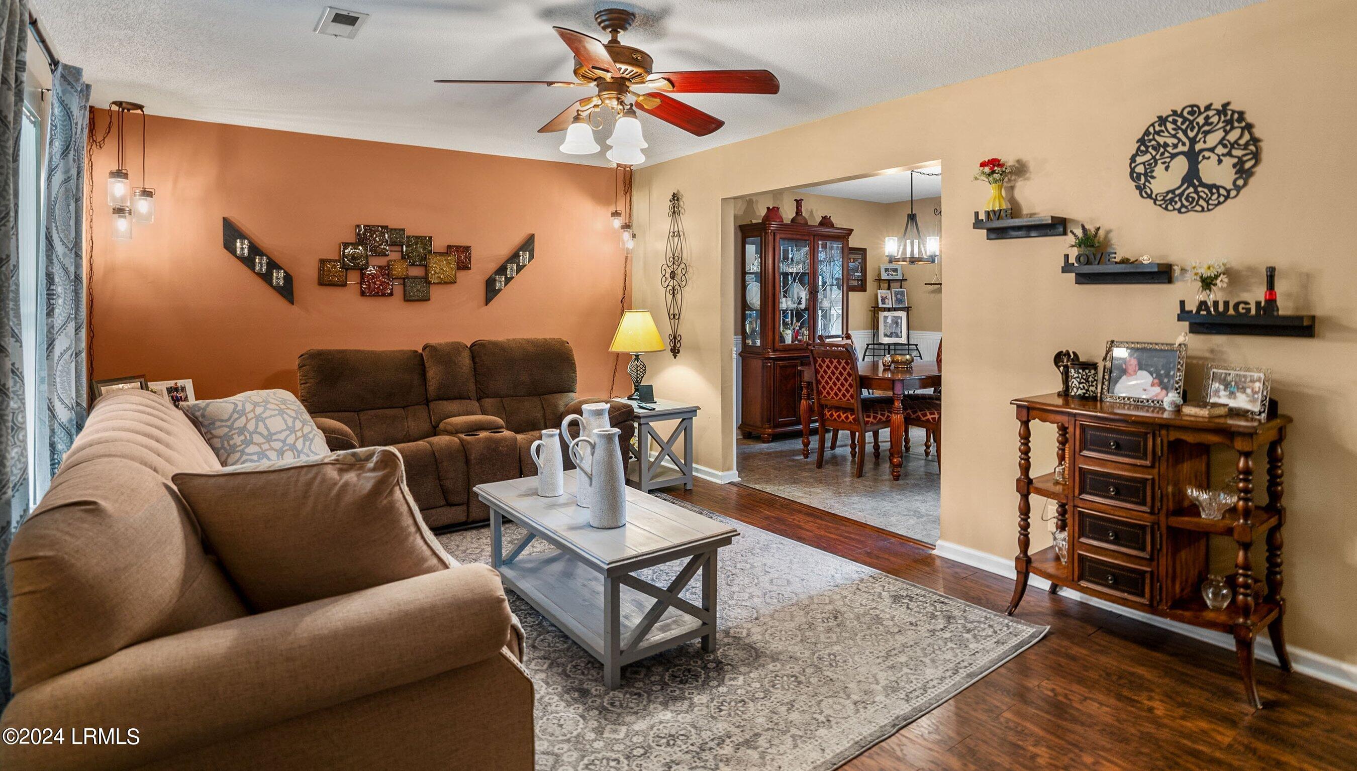 49 Hewlett Road Beaufort, SC 29907 - Photo 7 of 26 DSC03929-5-1.jpg-SMALL