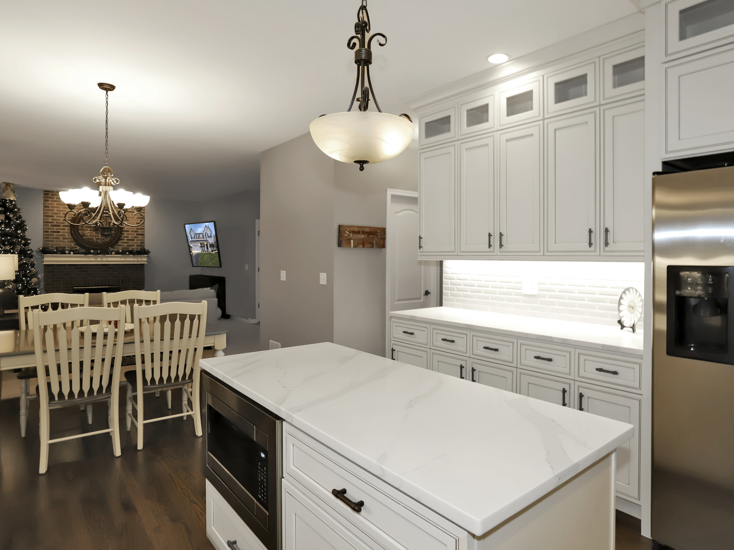 2574 Rourke Drive Aurora, IL 60503 - Photo 9 of 30 Gallery Image 9