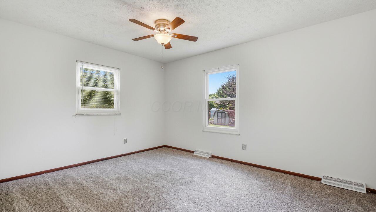 4432 White Road Centerburg, OH 43011 - Photo 15 of 37