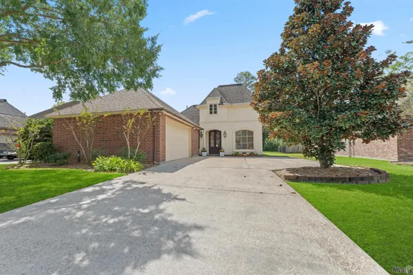 $367,000 | 365 South Club Avenue, St. Gabriel, LA 70776