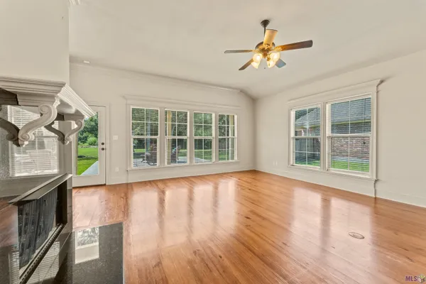 $367,000 | 365 South Club Avenue, St. Gabriel, LA 70776