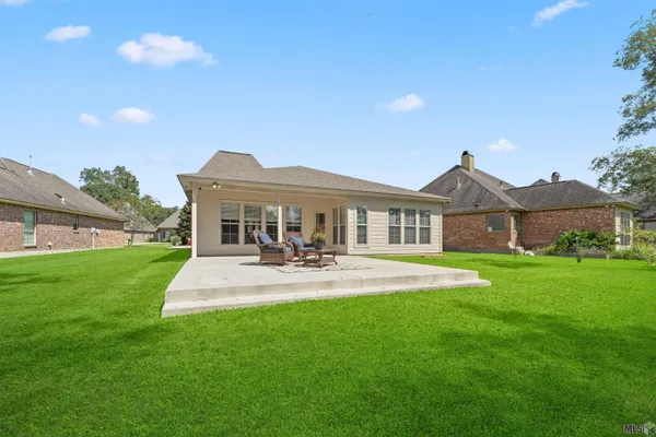 $367,000 | 365 South Club Avenue, St. Gabriel, LA 70776