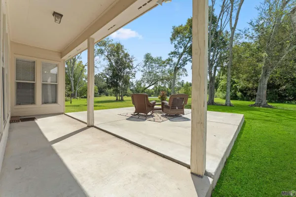 $367,000 | 365 South Club Avenue, St. Gabriel, LA 70776