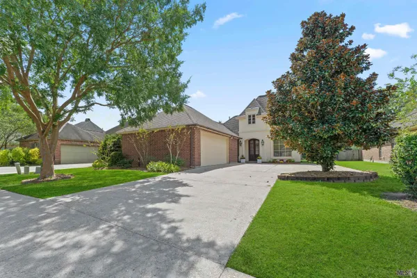 $367,000 | 365 South Club Avenue, St. Gabriel, LA 70776