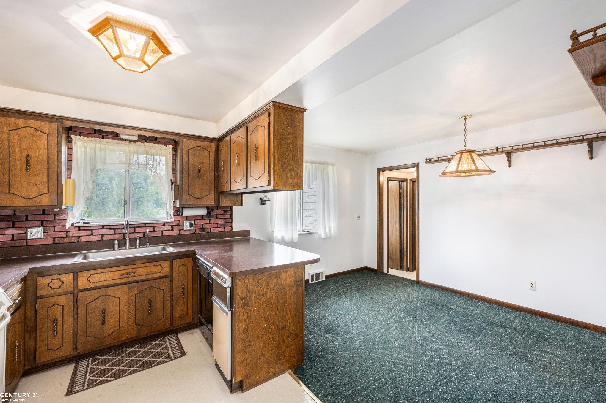 8877 Marr Road Almont, MI 48003 - Photo 12 of 35