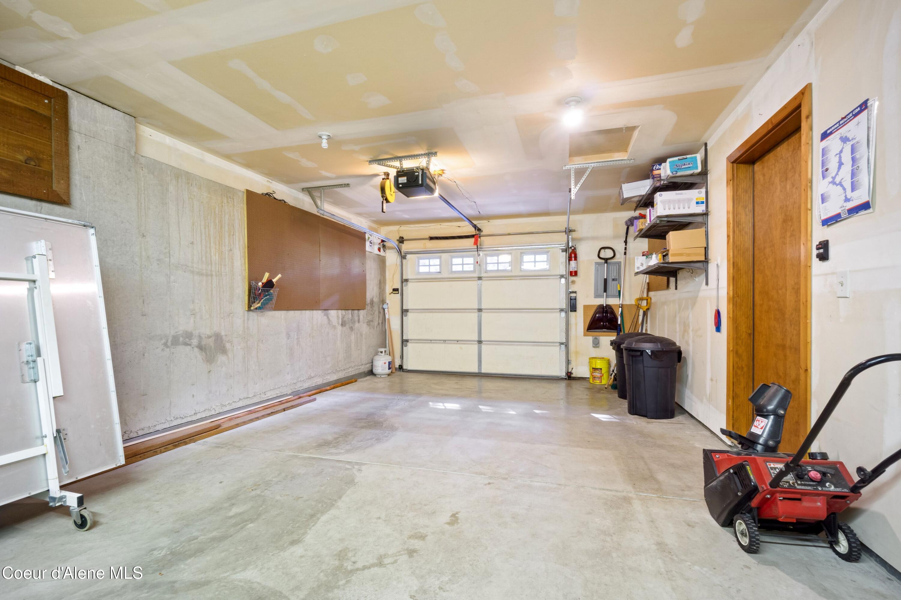 8247 West Shorecrest Road Coeur D'Alene, ID 83814 - Photo 54 of 54 GARAGE