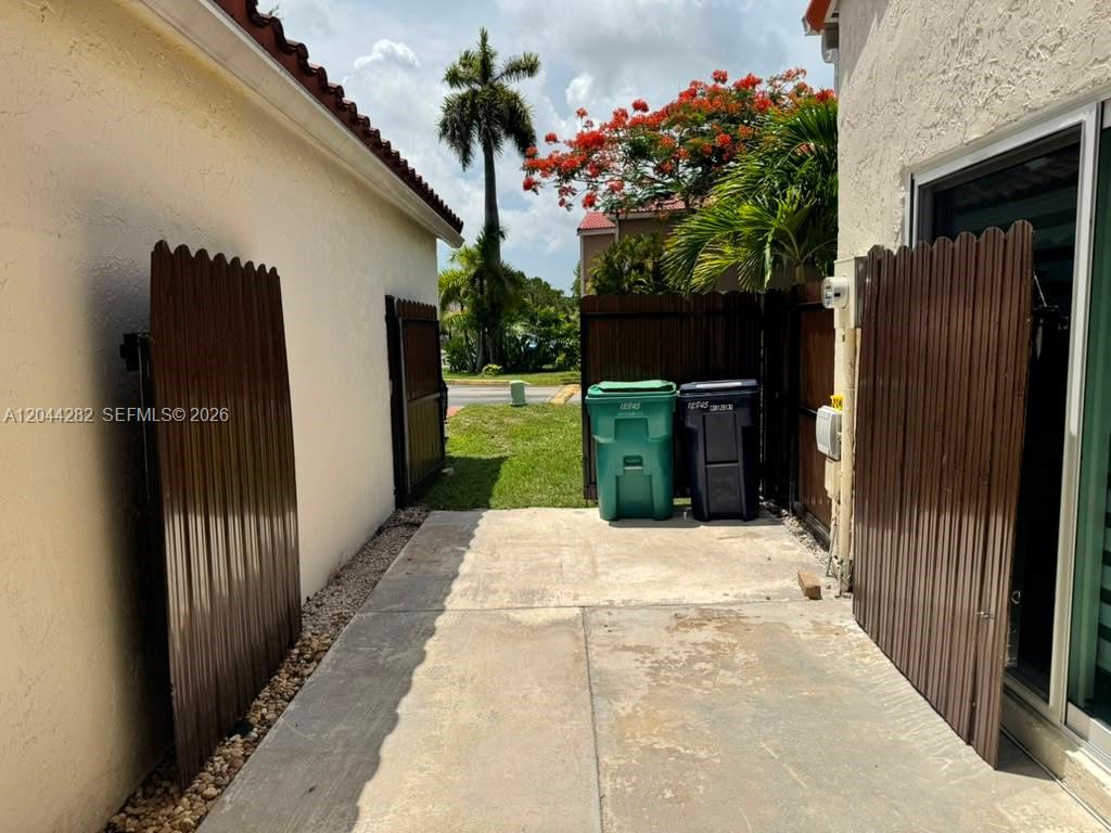 12845 Southwest 150th Terrace Miami, FL 33186 - Photo 17 of 70