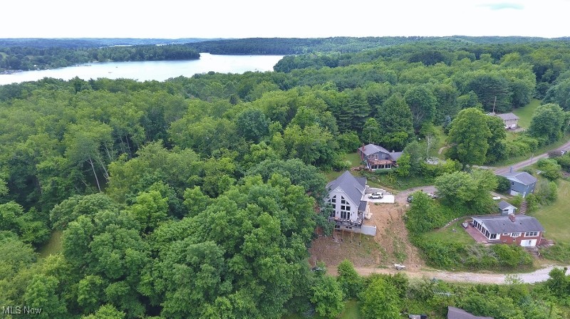 1121 Fiesta Road Southwest Dellroy, OH 44620 - Photo 33 of 38