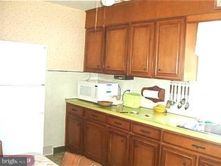 433 Granite Terrace Springfield, PA 19064 - Photo 6 of 6 Gallery Image 6