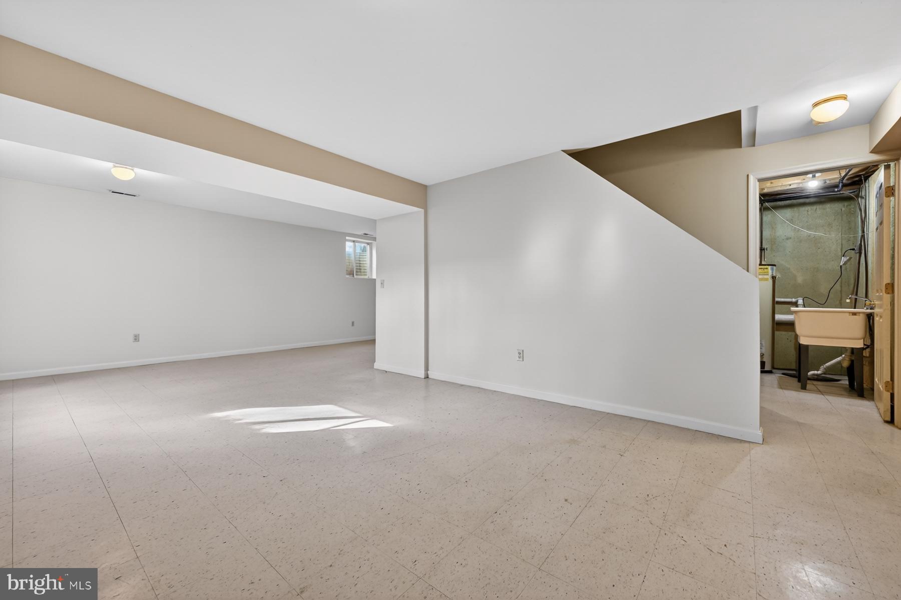 111 Janwall Street Annapolis, MD 21403 - Photo 26 of 50