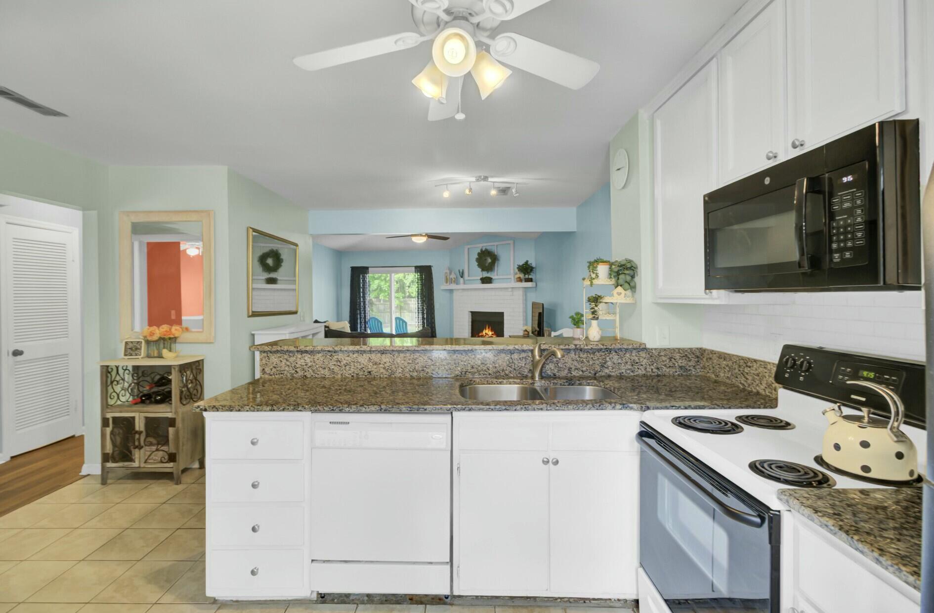 815 Temple Road, Unit B Ladson, SC 29456 - Photo 8 of 24 tempImage4SUR4l