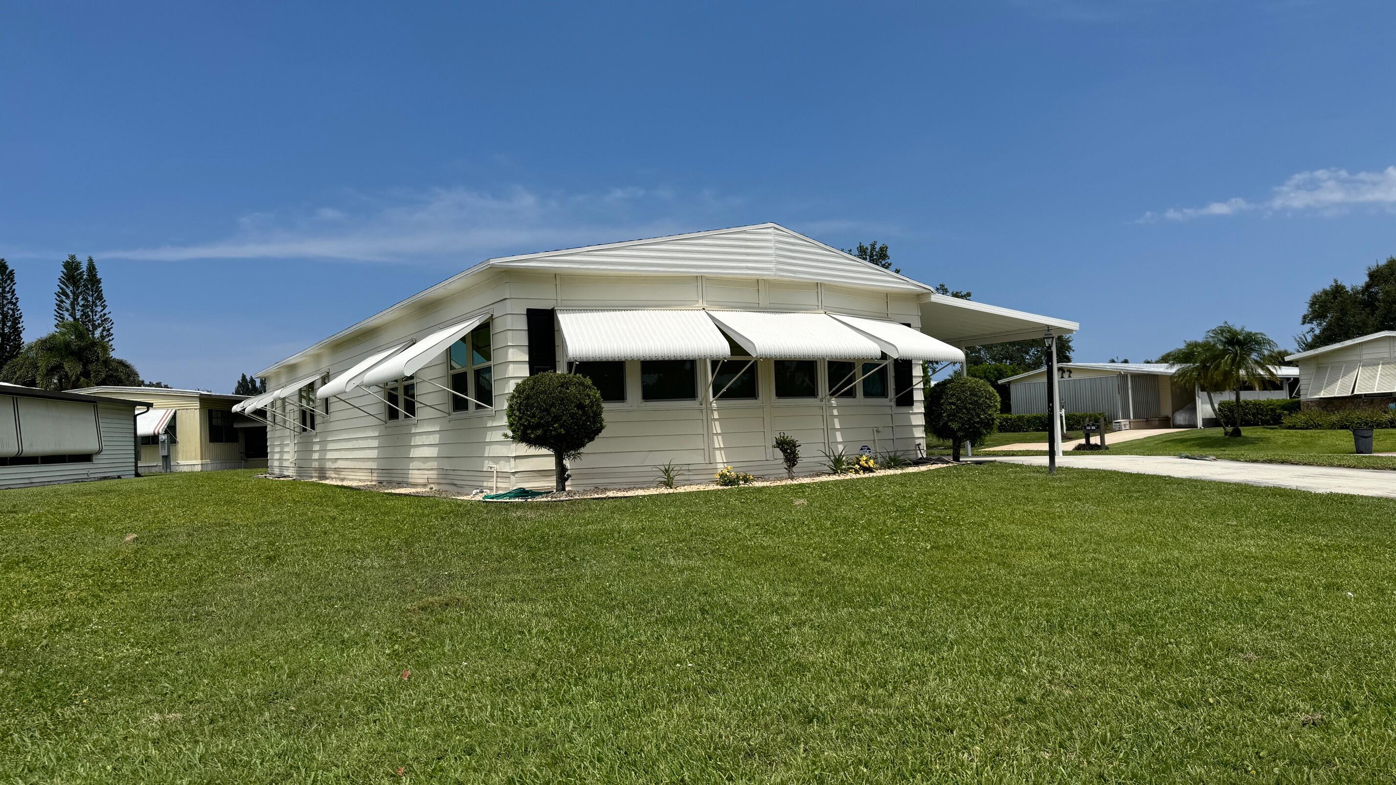 8093 Southeast Saratoga Dr  