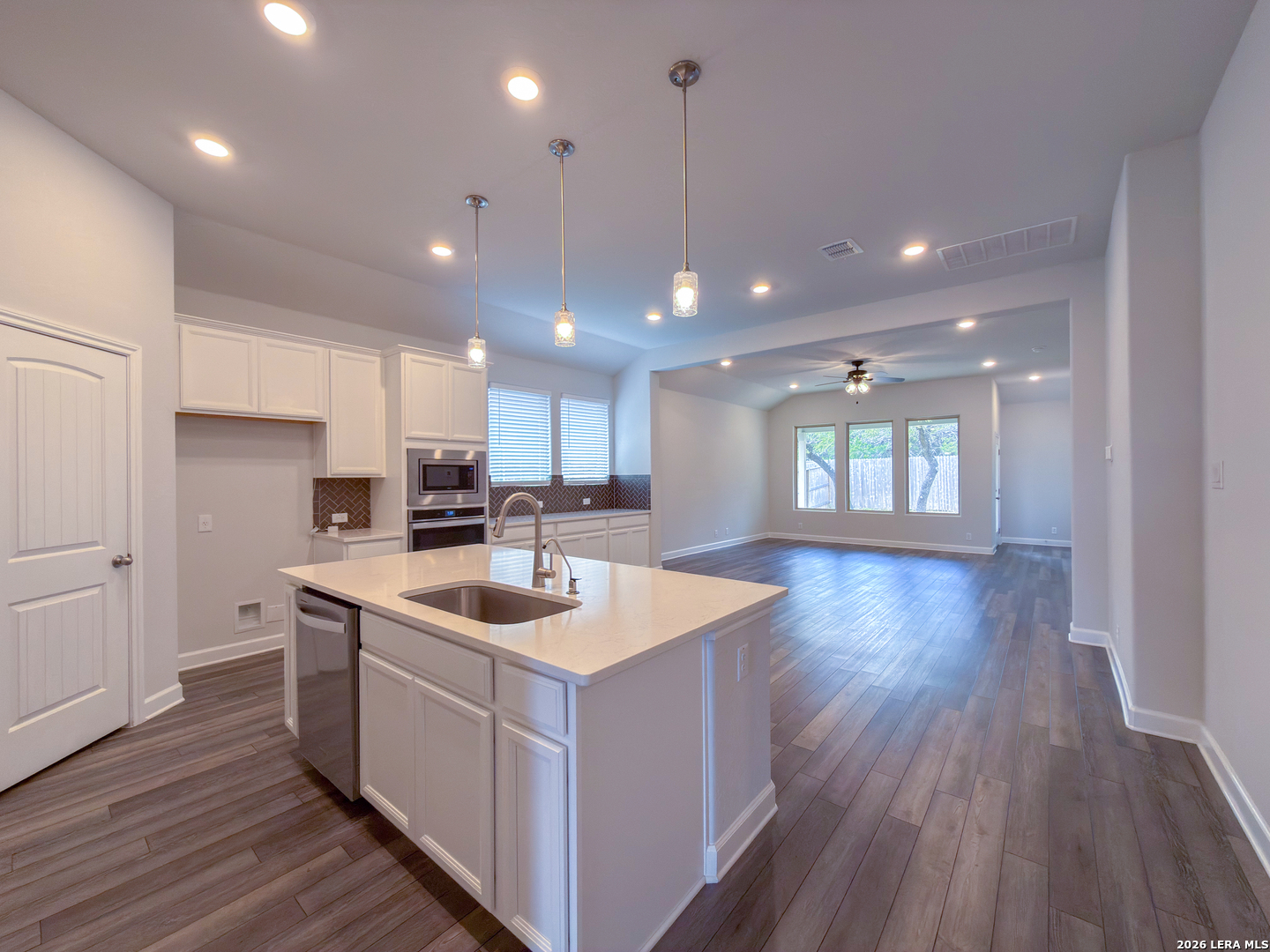 327 Sonata Canyon Spring Branch, TX 78070 - Photo 7 of 41