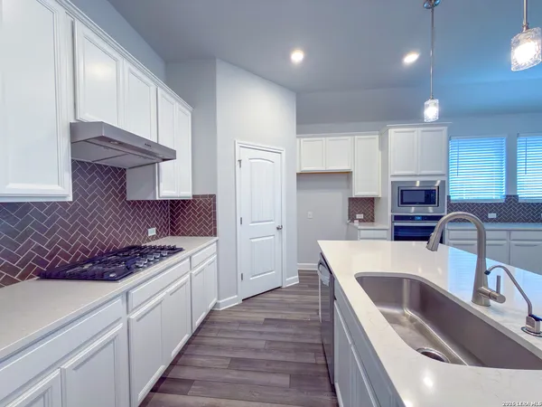 $485,000 | 327 Sonata Canyon, Spring Branch, TX 78070