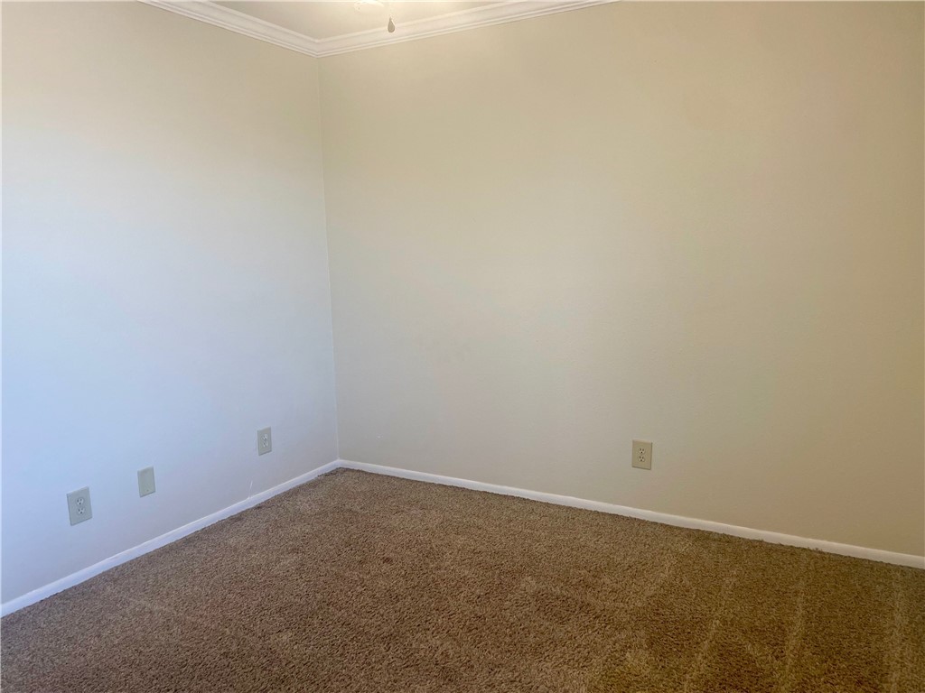 7879 Chestnut Road Beeville, TX 78102 - Photo 18 of 40