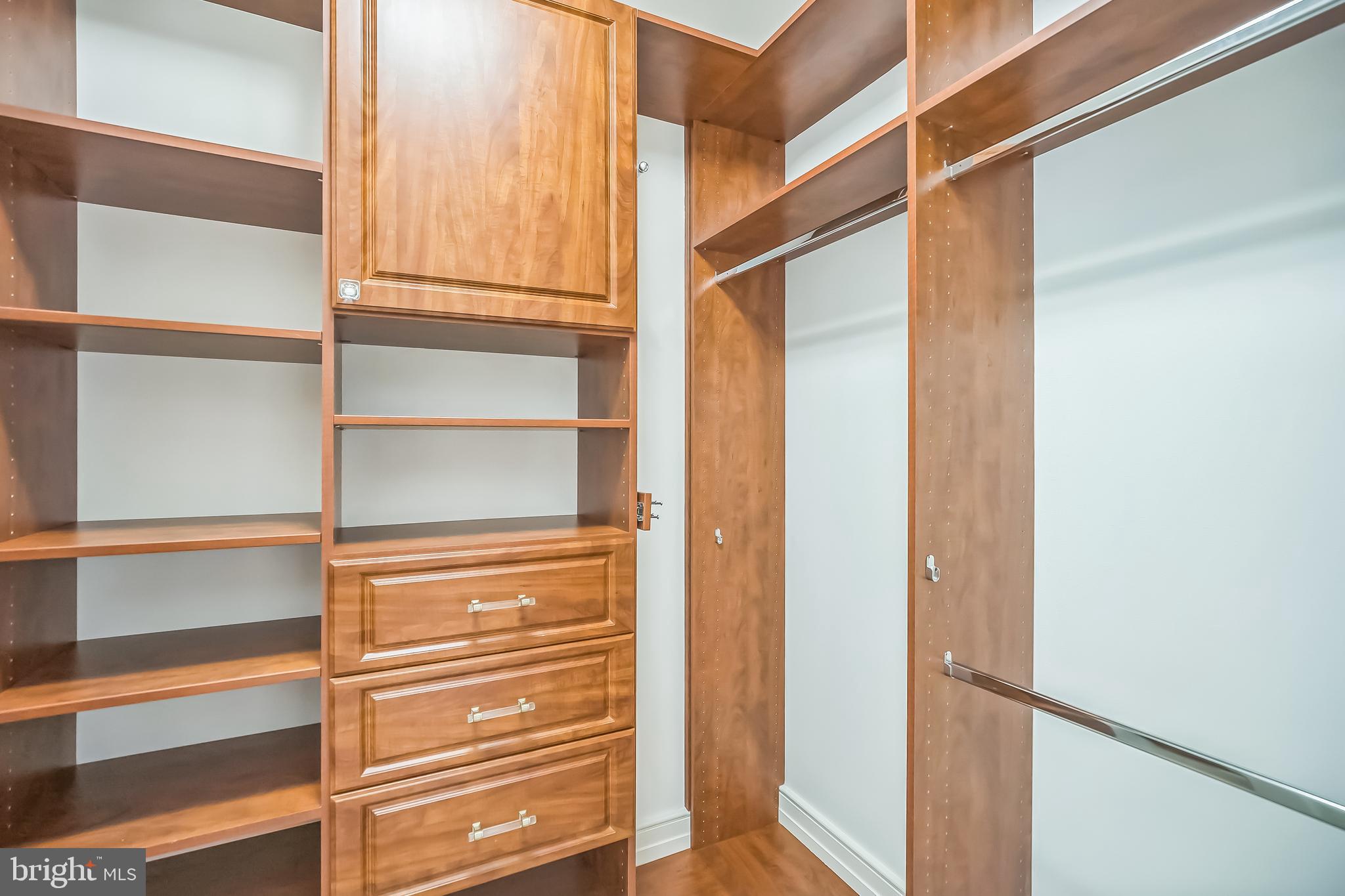 130 South 18th Street, Unit 2801 Philadelphia, PA 19103 - Photo 21 of 51