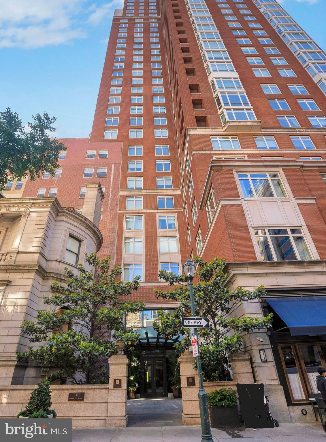 130 South 18th Street, Unit 2801 Philadelphia, PA 19103 - Photo 48 of 51