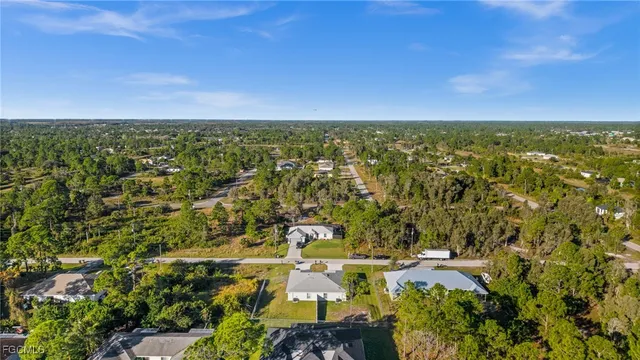 $484,900 | 915-917 Graystone Avenue, Lehigh Acres, FL 33974