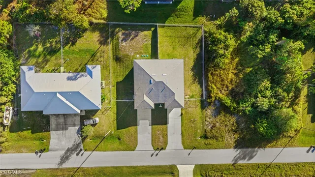 $484,900 | 915-917 Graystone Avenue, Lehigh Acres, FL 33974