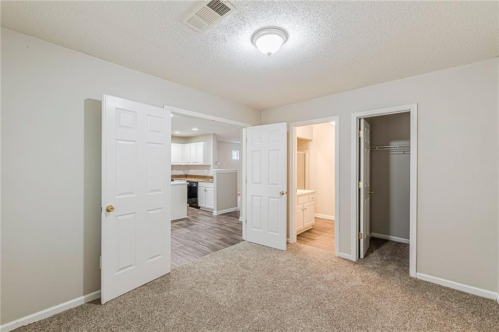 5850 Sable Glen Road Atlanta, GA 30349 - Photo 15 of 33