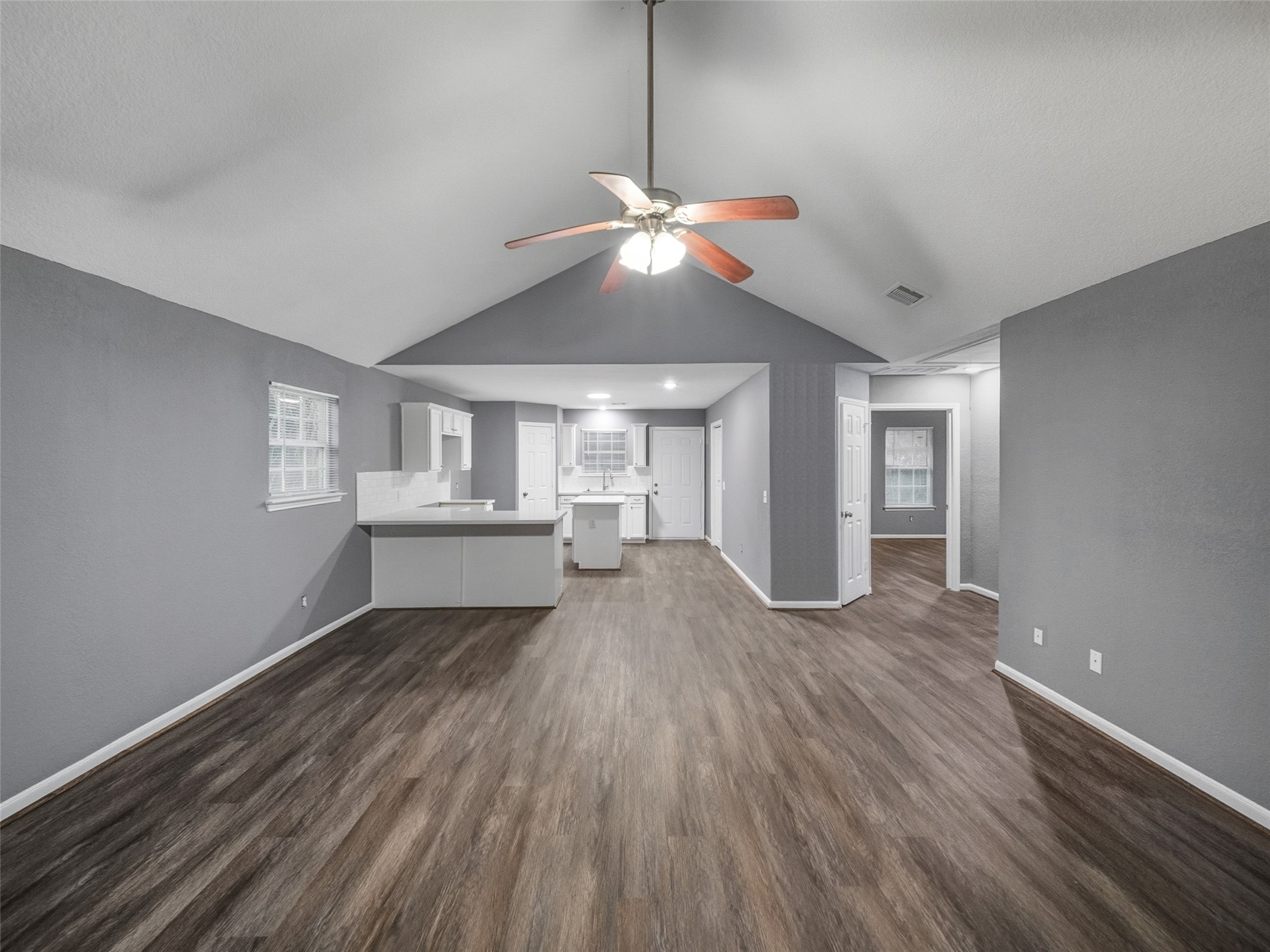 390 Martin Luther King Road Liberty, TX 77575 - Photo 10 of 34