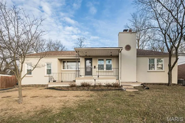 $175,000 | 3338 Chaucer Avenue, St. Ann, MO 63074