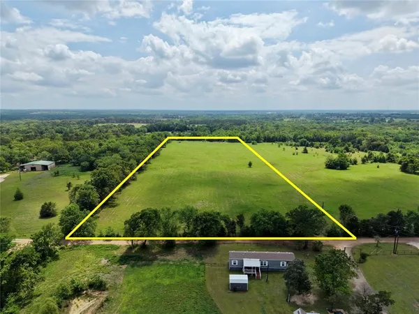 $230,000 | 2913 County Road 2913, Eustace, TX 75124