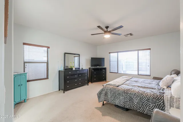 a view of entryway and hall