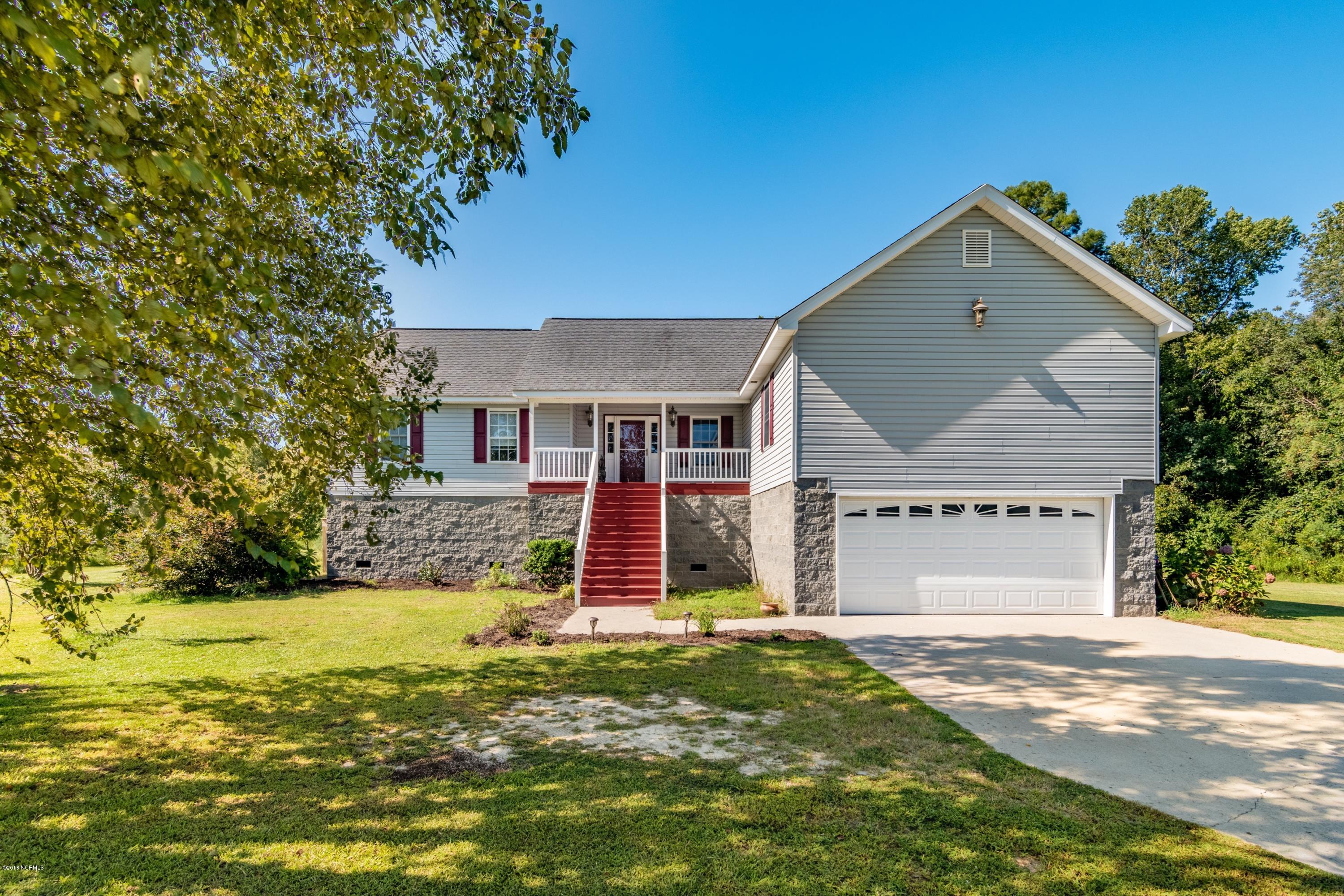 105 Raccoon Run Washington, NC 27889 - Photo 1 of 46 Main View