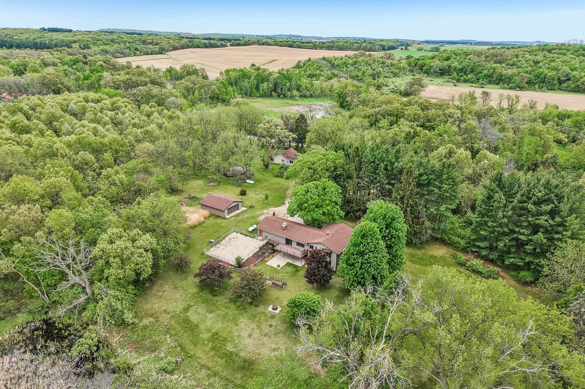 W7956 Morse Road Poynette, WI 53955 - Photo 57 of 70