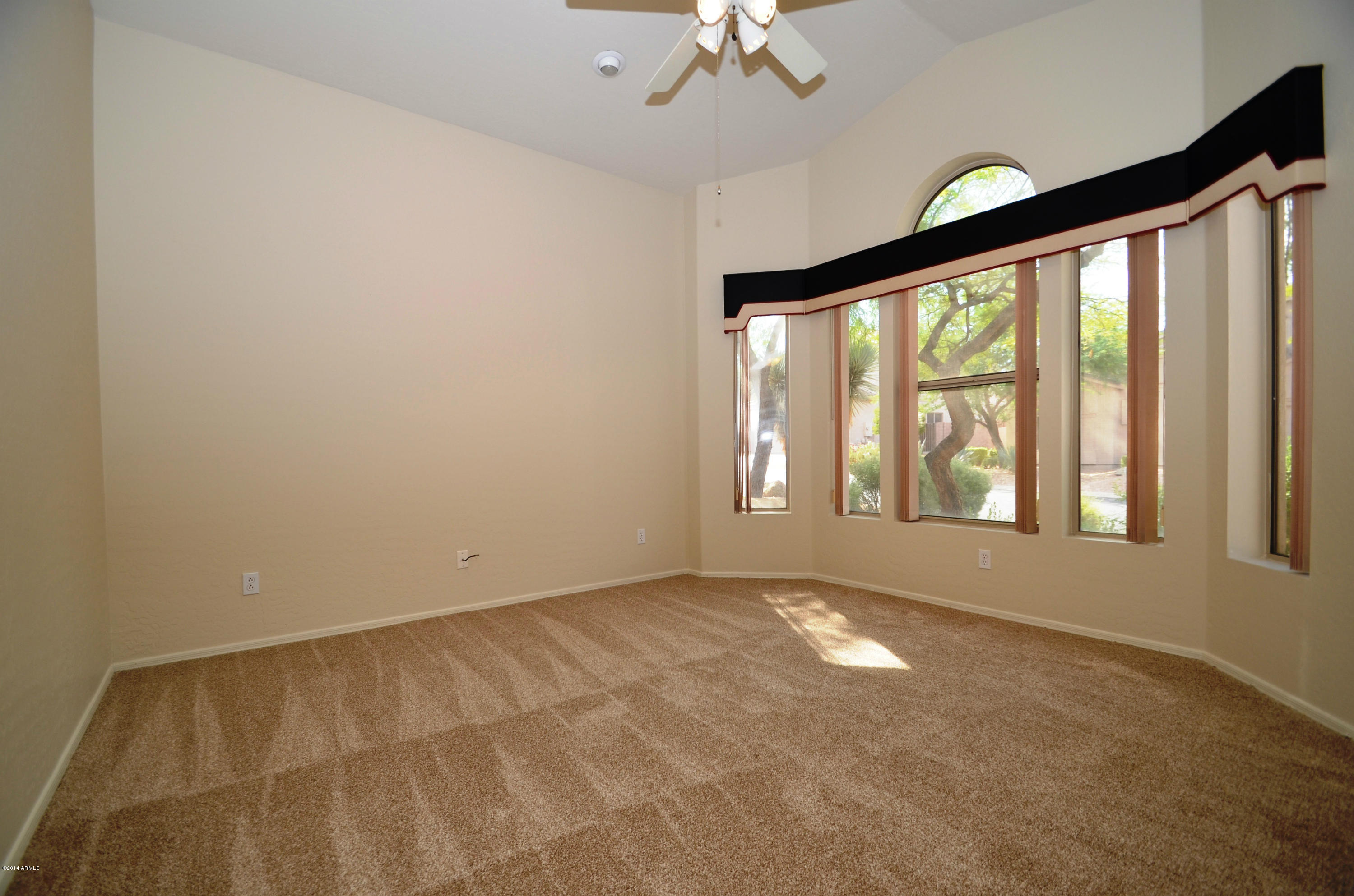 3060 North Ridgecrest, Unit 151 Mesa, AZ 85207 - Photo 5 of 32 Formal Living Room