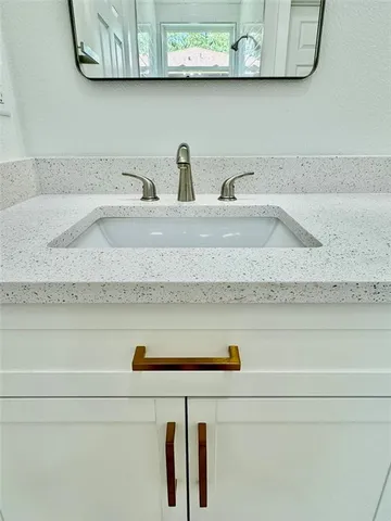 a close view of sink and tap