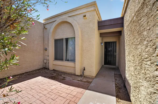 $2,150 | 517 West Duke Drive, Tempe, AZ 85283