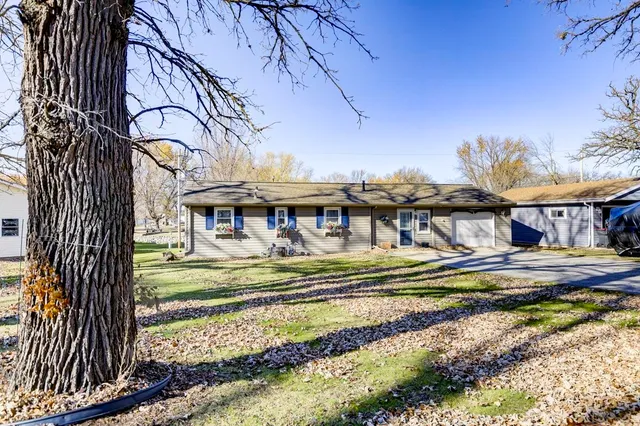 $314,900 | N381 Pottawatomi Trail, Milton, WI 53563