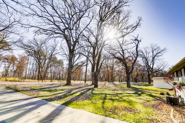 $314,900 | N381 Pottawatomi Trail, Milton, WI 53563