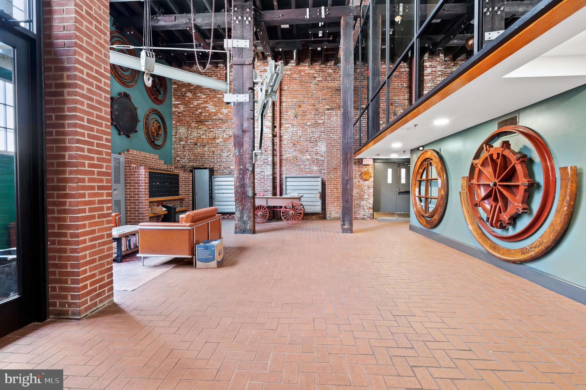 136 North Bread Street, Unit 130 Philadelphia, PA 19106 - Photo 26 of 31 a view of a patio with a table and chairs