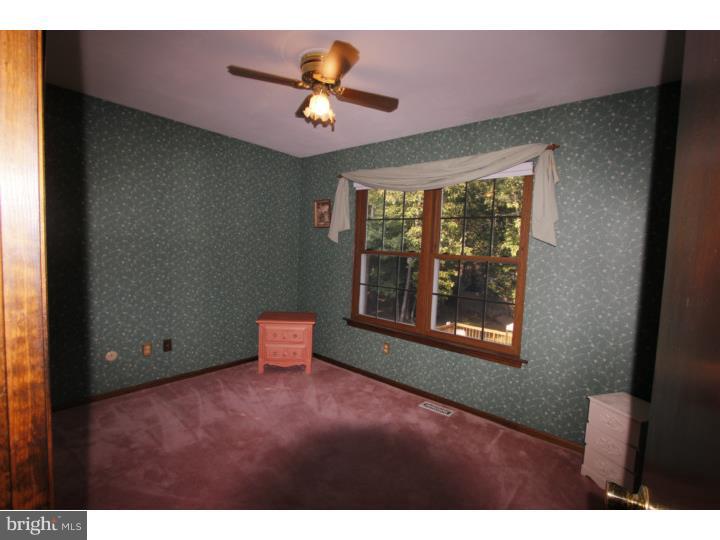 22 Burrs Mill Road Southampton, NJ 08088 - Photo 12 of 23 Gallery Image 12