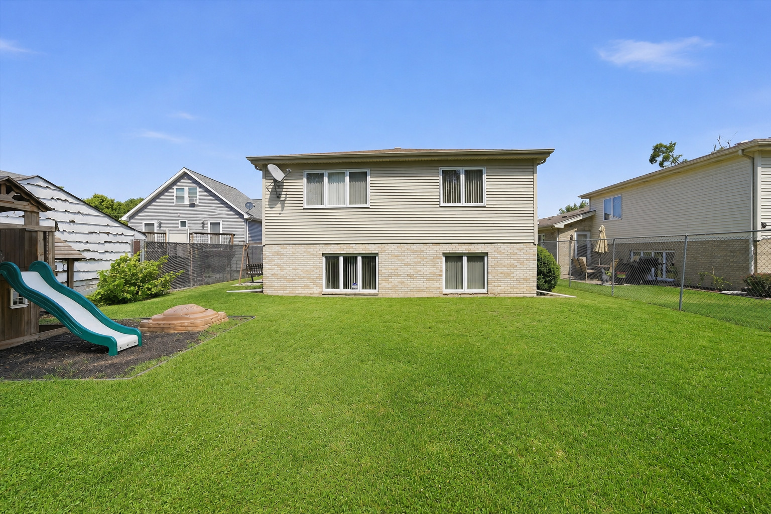 7516 Odell Avenue Bridgeview, IL 60455 - Photo 33 of 40
