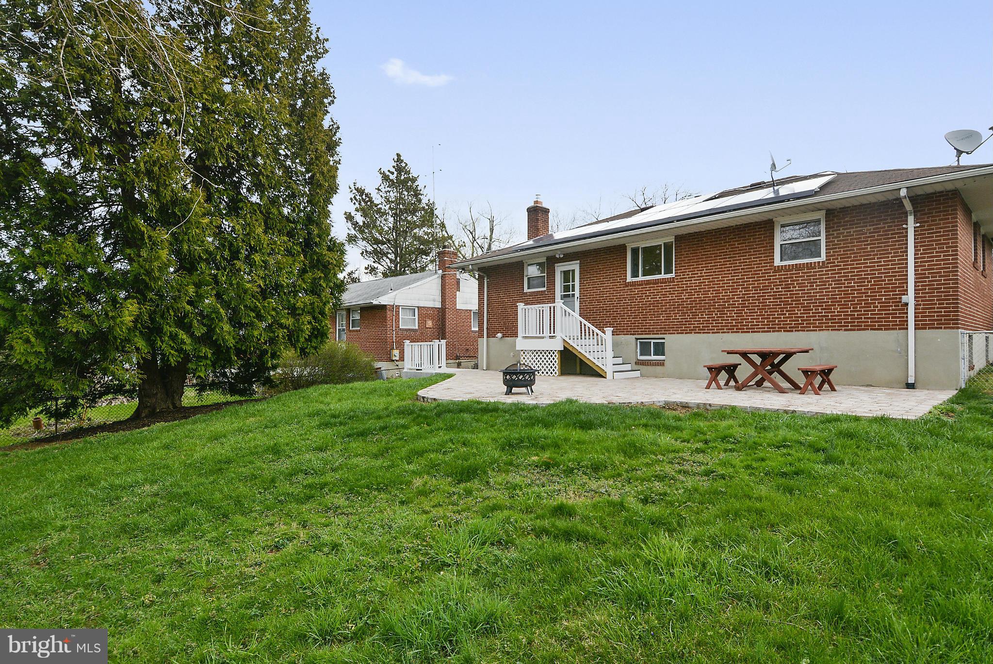 1909 Henry Road Rockville, MD 20851 - Photo 22 of 23 Exterior (Rear)