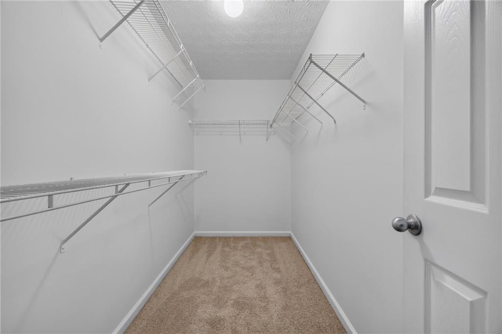 9426 Lakeview Road Union City, GA 30291 - Photo 18 of 36 Gallery Image 18