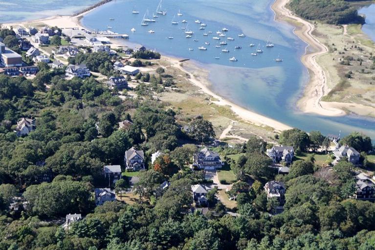 80 County Road, Unit 3 North Falmouth, MA 02556 - Photo 9 of 17 a view of a city