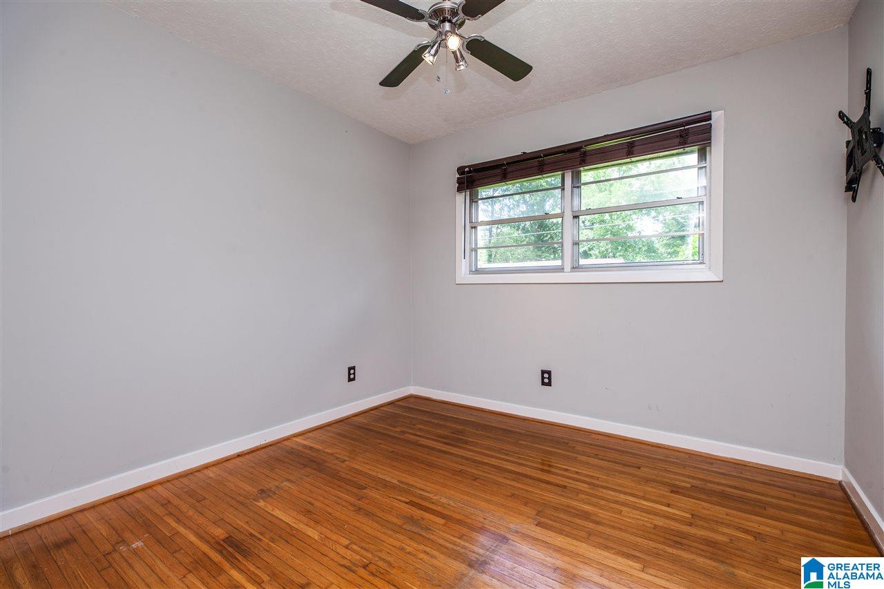 1824 Briar Meadow Road Birmingham, AL 35210 - Photo 16 of 32